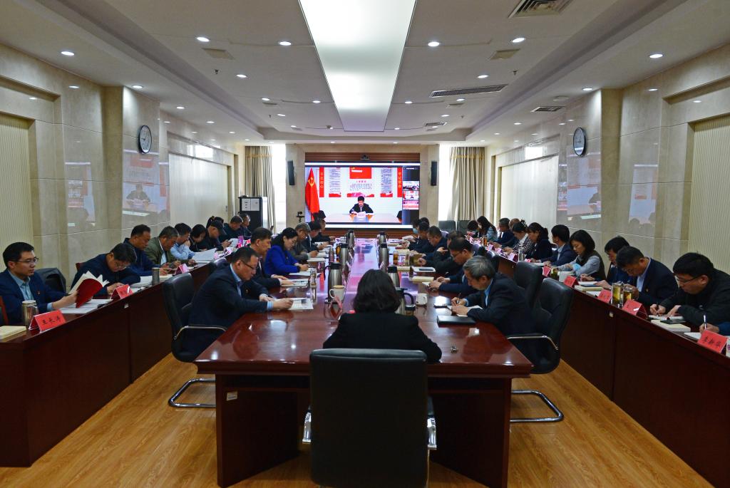 伟德组织参加厅(委)学习贯彻习近平新时代中国特色社会主义思想主题教育读书班